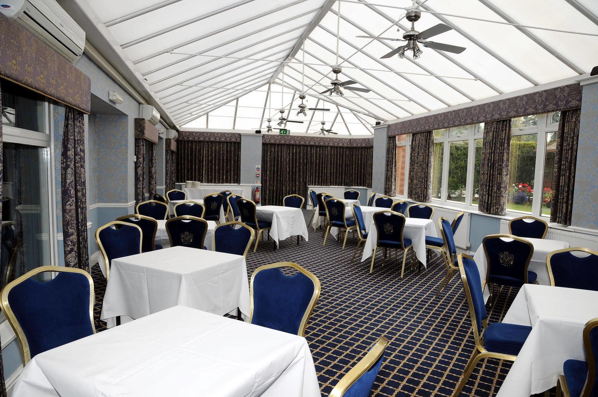 Carlton Park Hotel Rotherham Exteriér fotografie